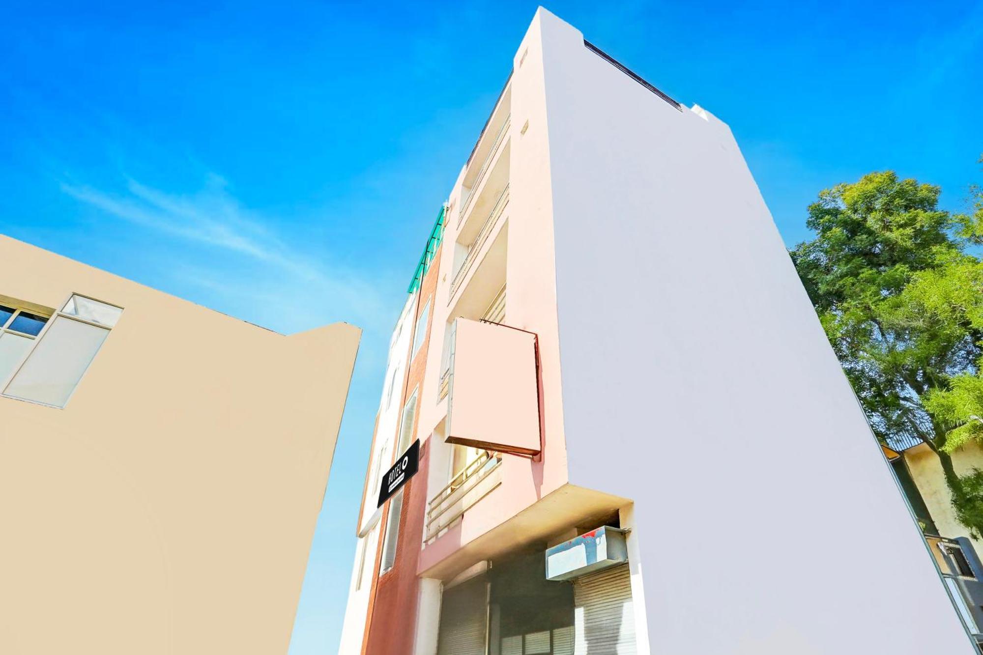 Super Hotel O Sector 45 Formerly Manyavar Chandīgarh Extérieur photo