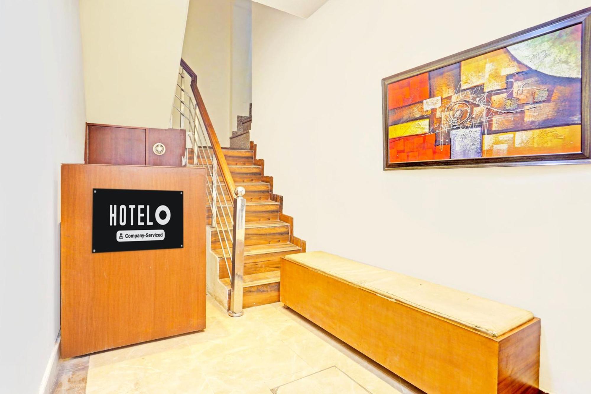 Super Hotel O Sector 45 Formerly Manyavar Chandīgarh Extérieur photo